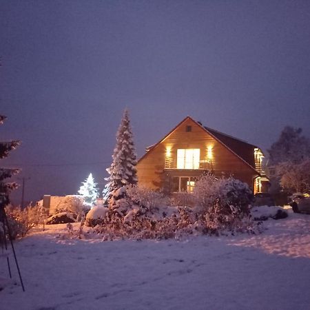 Leśniczówka Apartamento Lanckorona Exterior foto