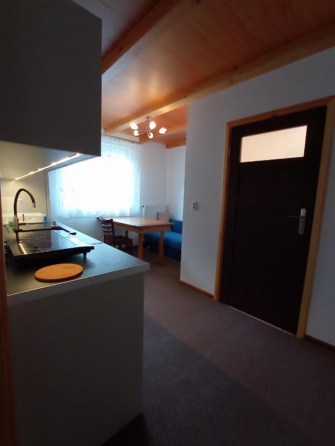 Leśniczówka Apartamento Lanckorona Exterior foto
