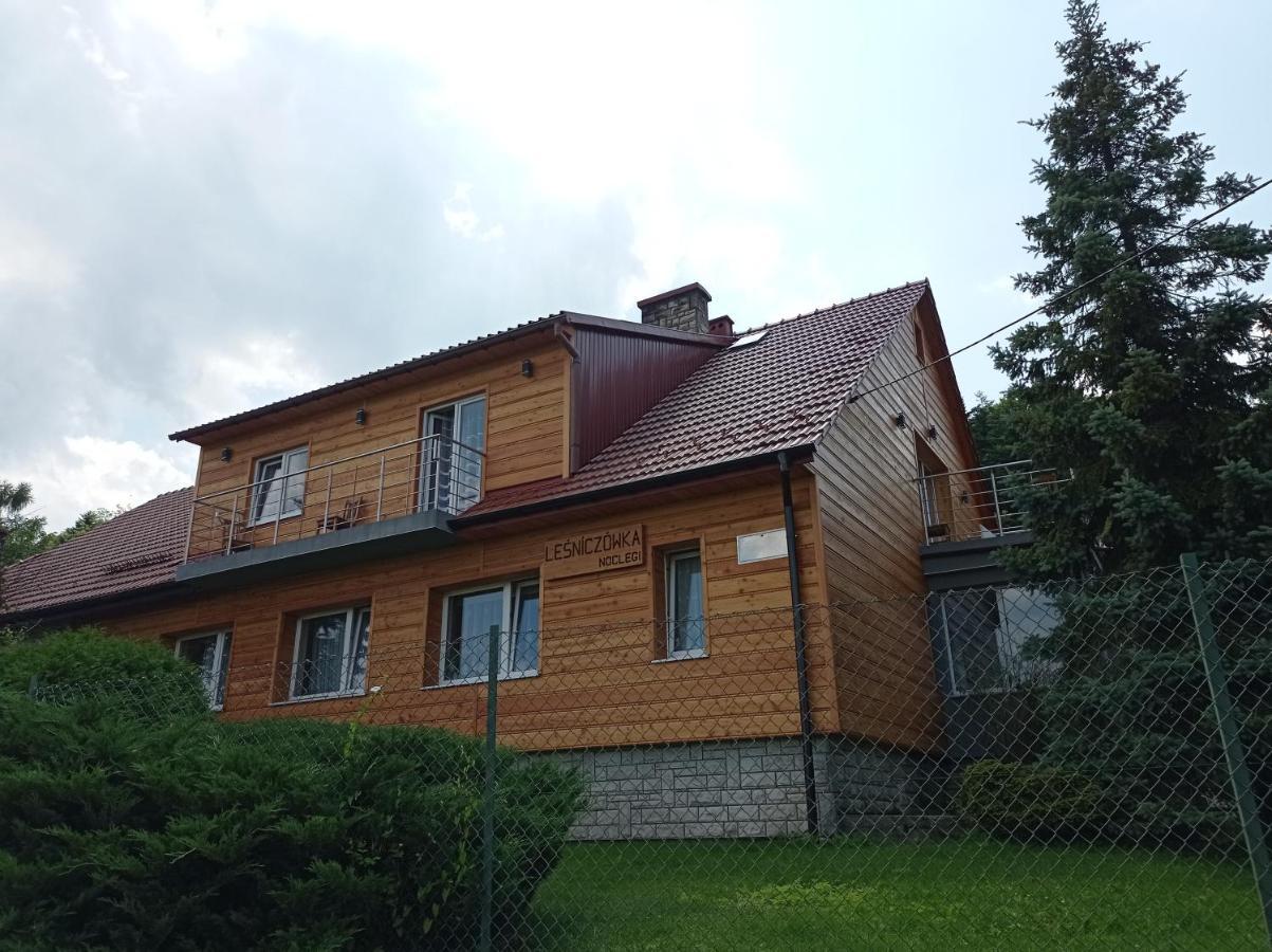 Leśniczówka Apartamento Lanckorona Exterior foto